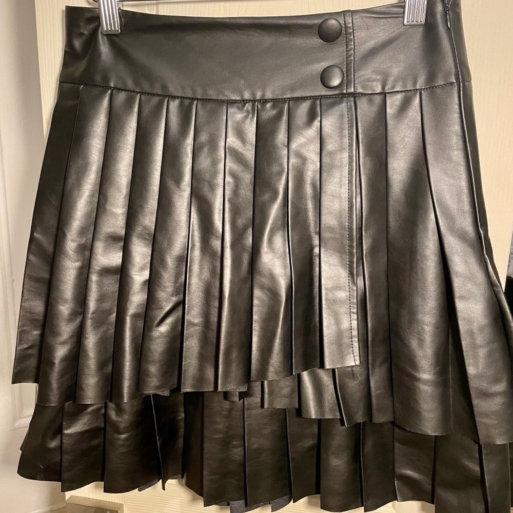 Anthropologie Maeve Faux Leather Pleated Mini Skirt size 14US